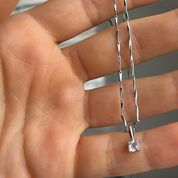 Sterling silver chain and real white gold pendant with cubic zirconia stone - Picture 3 of 5